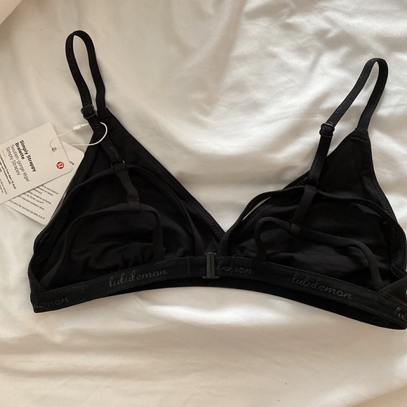 Simply strappy bralette - Picture 2 of 4